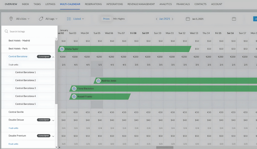WaveBNB multi-unit calendar dashboard showing grouped listings and reservations for Central Barcelona and other properties.